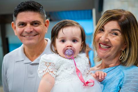 fotografia de batizado, fotógrafo de batizado Alphaville, batizado Igreja Nossa Senhora de Lourdes, fotos de batizado profissional, batizado em Alphaville, fotógrafo infantil SP, ensaio de batizado, cerimônia de batizado, fotografia religiosa'