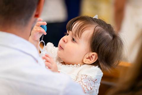 fotografia de batizado, fotógrafo de batizado Alphaville, batizado Igreja Nossa Senhora de Lourdes, fotos de batizado profissional, batizado em Alphaville, fotógrafo infantil SP, ensaio de batizado, cerimônia de batizado, fotografia religiosa'