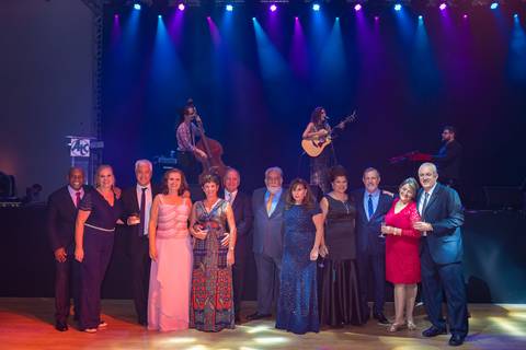 Fotografia evento corporativo em Alphaville. Fotografia de evento corporativo do aniversário do Alphaville Tênis Clube ATC 42 anos. Fotografia evento corporativo em São Paulo, fotografia festa corporativa, fotografia para empresa'