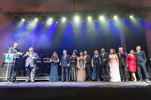 Fotografia evento corporativo em Alphaville. Fotografia de evento corporativo do aniversário do Alphaville Tênis Clube ATC 42 anos. Fotografia evento corporativo em São Paulo, fotografia festa corporativa, fotografia para empresa'