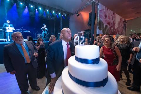 Fotografia evento corporativo em Alphaville. Fotografia de evento corporativo do aniversário do Alphaville Tênis Clube ATC 42 anos. Fotografia evento corporativo em São Paulo, fotografia festa corporativa, fotografia para empresa'