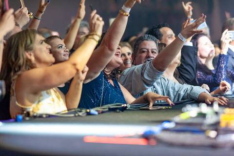 Fotografia de evento corporativo do aniversário do Alphaville Tênis Clube ATC 42 anos banda Titãs Branco Mello, Sérgio Britto e Tony Belloto'
