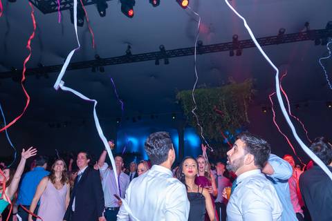 Fotografia de evento corporativo do aniversário do Alphaville Tênis Clube ATC 42 anos banda Titãs Branco Mello, Sérgio Britto e Tony Belloto'