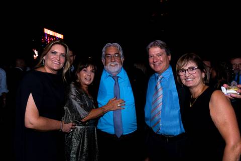 Fotografia de evento corporativo do aniversário do alphaville tenis clube Foto de evento corporativo diretoria e convidados Alphaville Tênis Clube 43 anos'