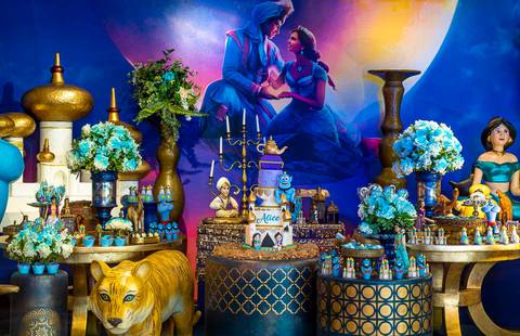 foto aniversario infantil no buffet Espaço Villa 18 em Alphaville. Decoração Aladim. buffet infantil alphaville. foto aniversário infantil em alphaville.'