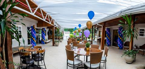 foto aniversario infantil no buffet Espaço Villa 18 em Alphaville. Decoração Aladim. buffet infantil alphaville.'