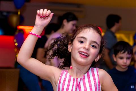 foto aniversario infantil no buffet Espaço Villa 18 em Alphaville. Decoração Aladim. buffet infantil alphaville.'