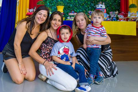 fotografia infantil em Alphaville, decoração patrulha canina, tema patrulha canina, fotógrafo aniversário infantil em alphaville, foto aniversário infantil'