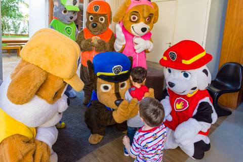 fotografia infantil em Alphaville, decoração patrulha canina, tema patrulha canina, fotógrafo aniversário infantil em alphaville, foto aniversário infantil. Fotografia de aniversário com a Patrulha Canina. Aniversário patrulha canina.'