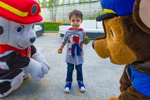 fotografia infantil em Alphaville, decoração patrulha canina, tema patrulha canina, fotógrafo aniversário infantil em alphaville, foto aniversário infantil. Fotografia de aniversário com a Patrulha Canina. Aniversário patrulha canina.'