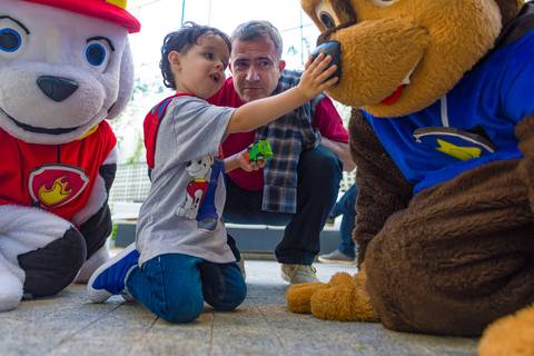 fotografia infantil em Alphaville, decoração patrulha canina, tema patrulha canina, fotógrafo aniversário infantil em alphaville, foto aniversário infantil. Fotografia de aniversário com a Patrulha Canina. Aniversário patrulha canina.'