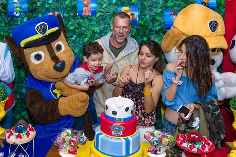 fotografia infantil em Alphaville, decoração patrulha canina, tema patrulha canina, fotógrafo aniversário infantil em alphaville, foto aniversário infantil. Fotografia de aniversário com a Patrulha Canina. Aniversário patrulha canina.'