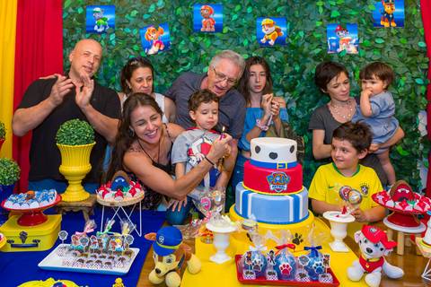 fotografia infantil em Alphaville, decoração patrulha canina, tema patrulha canina, fotógrafo aniversário infantil em alphaville, foto aniversário infantil. Fotografia de aniversário com a Patrulha Canina. Aniversário patrulha canina.'
