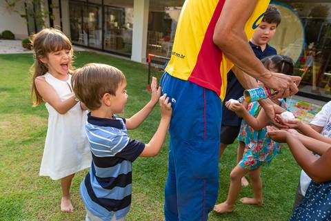 fotografia aniversário infantil carros. foto decoração carros. fotografia aniversário infantil em alphaville. Fotografia cars'