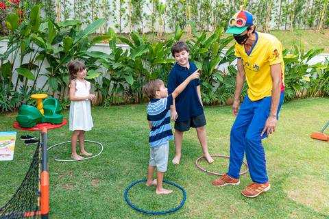 fotografia aniversário infantil carros. foto decoração carros. fotografia aniversário infantil em alphaville. Fotografia cars'