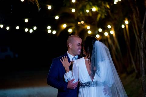 foto dos noivos antes da recepção, mini ensaio dos noivos gruta alphaville, casamento na gruta Alphaville, foto de casamento na gruta Alphaville'