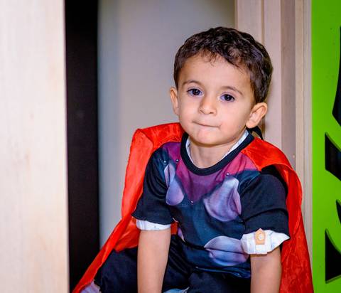 foto do aniversário infantil no buffet Espaço Lá Vem o Sol Alphaville com os personagens de Monstros SA Boo Mike Sullivan, foto aniversário infantil alphaville, espaço Lá Vem o Sol'