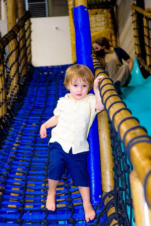 Espaço Lá Vem o Sol, foto do aniversário infantil no buffet Espaço Lá Vem o Sol Alphaville com os personagens de Monstros SA Boo Mike Sullivan, foto aniversário infantil alphaville, espaço Lá Vem o Sol Alphaville'