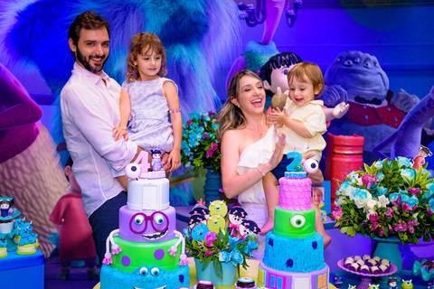 Espaço Lá Vem o Sol, foto do aniversário infantil no buffet Espaço Lá Vem o Sol Alphaville com os personagens de Monstros SA Boo Mike Sullivan, foto aniversário infantil alphaville, espaço Lá Vem o Sol Alphaville'