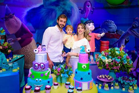 Espaço Lá Vem o Sol, foto do aniversário infantil no buffet Espaço Lá Vem o Sol Alphaville com os personagens de Monstros SA Boo Mike Sullivan, foto aniversário infantil alphaville, espaço Lá Vem o Sol Alphaville'