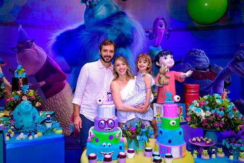 Espaço Lá Vem o Sol, foto do aniversário infantil no buffet Espaço Lá Vem o Sol Alphaville com os personagens de Monstros SA Boo Mike Sullivan, foto aniversário infantil alphaville, espaço Lá Vem o Sol Alphaville'