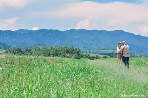 Ensaio fotográfico no campo'