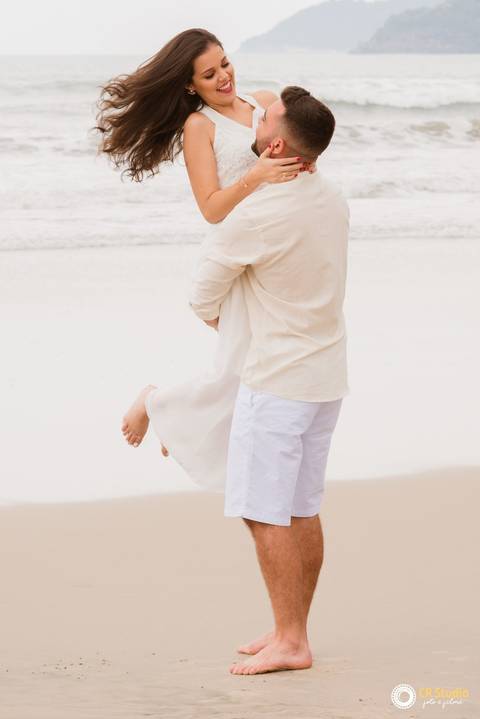 Ensaio de pré wedding no litoral'