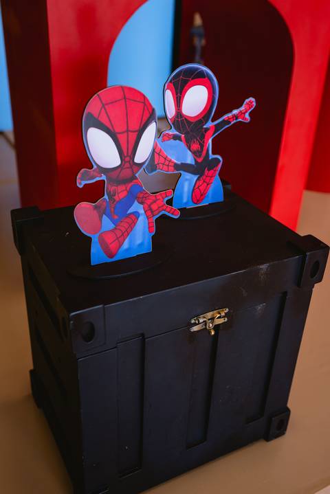 Decoração festa infantil - MARICOTA - Os Vingadores'