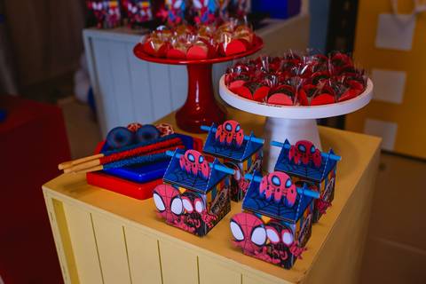 Decoração festa infantil - MARICOTA - Os Vingadores'