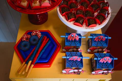 Decoração festa infantil - MARICOTA - Os Vingadores'