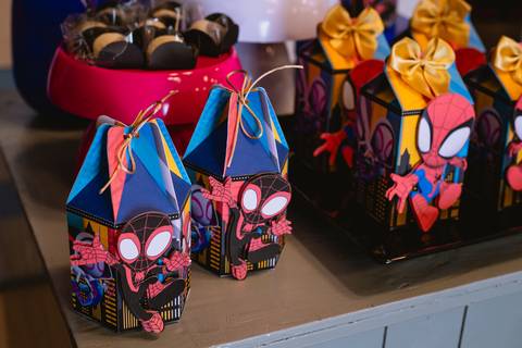 Decoração festa infantil - MARICOTA - Os Vingadores'