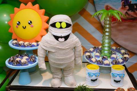 Decoração festa infantil Drácula e halloween'