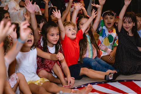 fotos de festa infantil - cerrado kids - show do Chouchou Palhaço + Mágico'