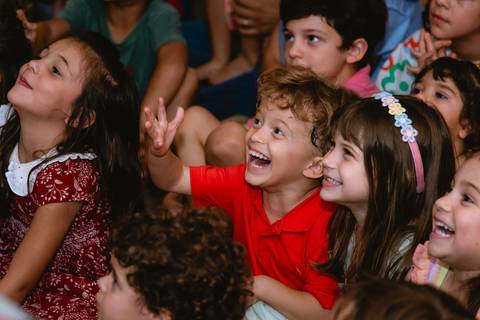 fotos de festa infantil - cerrado kids - show do Chouchou Palhaço + Mágico'