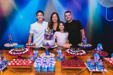 festa-festa infantil-decoração infantil-criança-foto de criança-família-fotógrafo infantil-'