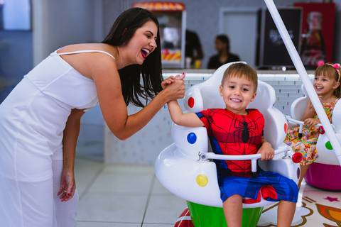 festa-festa infantil-decoração infantil-criança-foto de criança-família-fotógrafo infantil-'