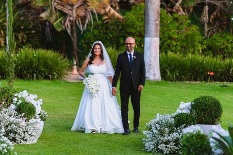 foto de casamento - wedding - casal - noivos - pré-wedding - vestido de noiva - make de noiva - Sítio Geranium'