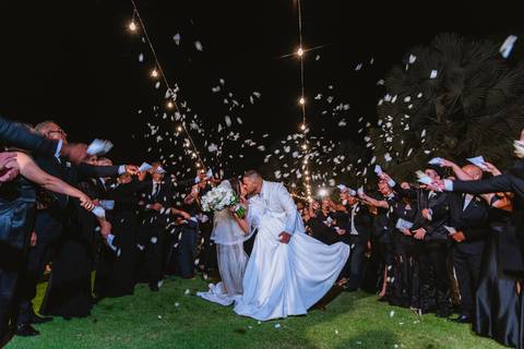 foto de casamento - wedding - casal - noivos - pré-wedding - vestido de noiva - make de noiva - Sítio Geranium'