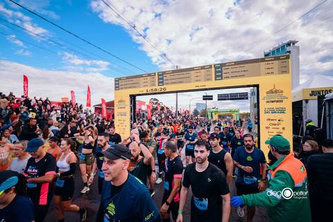 chegada maratona 21 km'