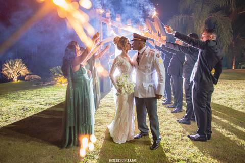 casamento villa Laguna, foto villa laguna, making off da noiva villa laguna, villa laguna, fotografia de casamento, estudio oliver, decoração de casamento, noiva, foto criativa de casamento'