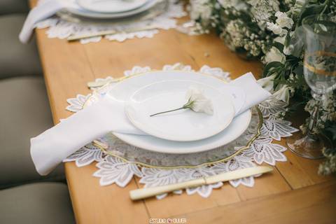 espaço sanctuarium, ensaio pre casamento no espaço sanctuarim, making off da noiva , casamento em belo horizonte, casamento no rio de janeiro, casando em arraial do cabo fotografia de casamento, estudio oliver, casamento em região dos lago , vestido de no'