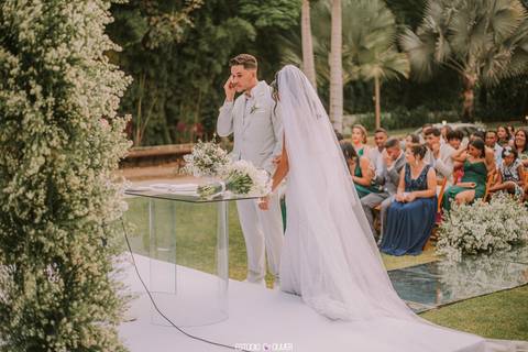 espaço sanctuarium, ensaio pre casamento no espaço sanctuarim, making off da noiva , casamento em belo horizonte, casamento no rio de janeiro, casando em arraial do cabo fotografia de casamento, estudio oliver, casamento em região dos lago , vestido de no'