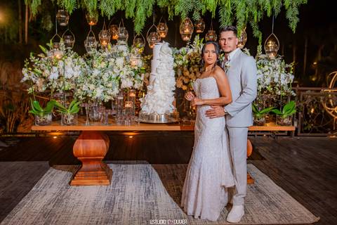 espaço sanctuarium, ensaio pre casamento no espaço sanctuarim, making off da noiva , casamento em belo horizonte, casamento no rio de janeiro, casando em arraial do cabo fotografia de casamento, estudio oliver, casamento em região dos lago , vestido de no'