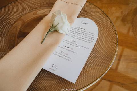 espaço sanctuarium, ensaio pre casamento no espaço sanctuarim, making off da noiva , casamento em belo horizonte, casamento no rio de janeiro, casando em arraial do cabo fotografia de casamento, estudio oliver, casamento em região dos lago , vestido de no'