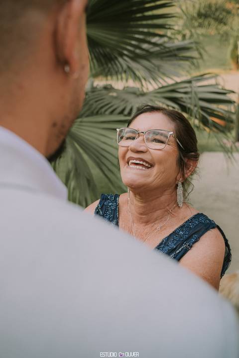 espaço sanctuarium, ensaio pre casamento no espaço sanctuarim, making off da noiva , casamento em belo horizonte, casamento no rio de janeiro, casando em arraial do cabo fotografia de casamento, estudio oliver, casamento em região dos lago , vestido de no'