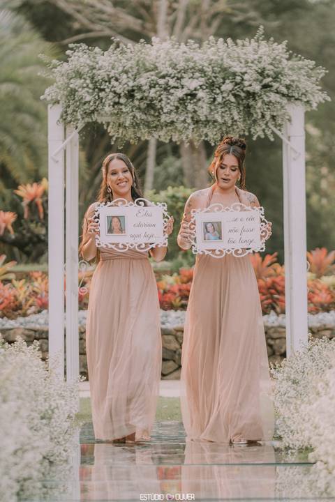 espaço sanctuarium, ensaio pre casamento no espaço sanctuarim, making off da noiva , casamento em belo horizonte, casamento no rio de janeiro, casando em arraial do cabo fotografia de casamento, estudio oliver, casamento em região dos lago , vestido de no'