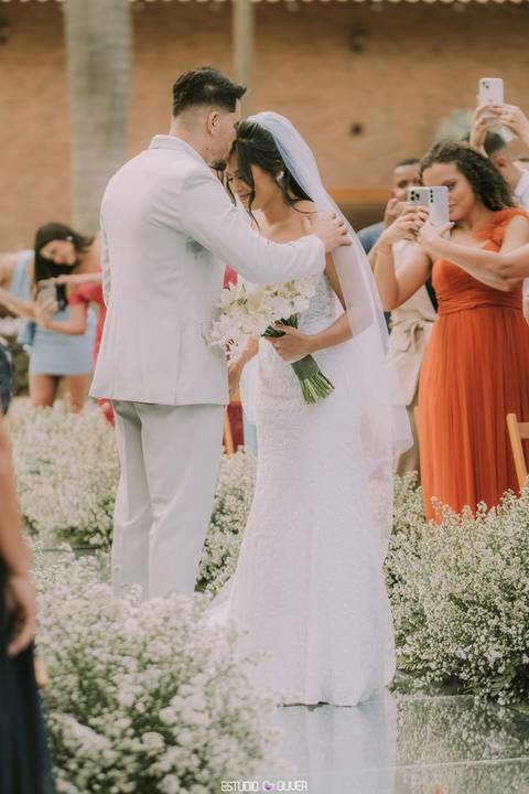 espaço sanctuarium, ensaio pre casamento no espaço sanctuarim, making off da noiva , casamento em belo horizonte, casamento no rio de janeiro, casando em arraial do cabo fotografia de casamento, estudio oliver, casamento em região dos lago , vestido de no'