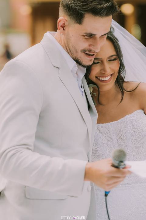 espaço sanctuarium, ensaio pre casamento no espaço sanctuarim, making off da noiva , casamento em belo horizonte, casamento no rio de janeiro, casando em arraial do cabo fotografia de casamento, estudio oliver, casamento em região dos lago , vestido de no'