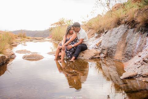 espaço sanctuarium, ensaio pre casamento no espaço sanctuarim, making off da noiva , casamento em belo horizonte, casamento no rio de janeiro, casando em arraial do cabo fotografia de casamento, estudio oliver, casamento em região dos lago , vestido de no'
