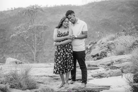 espaço sanctuarium, ensaio pre casamento no espaço sanctuarim, making off da noiva , casamento em belo horizonte, casamento no rio de janeiro, casando em arraial do cabo fotografia de casamento, estudio oliver, casamento em região dos lago , vestido de no'